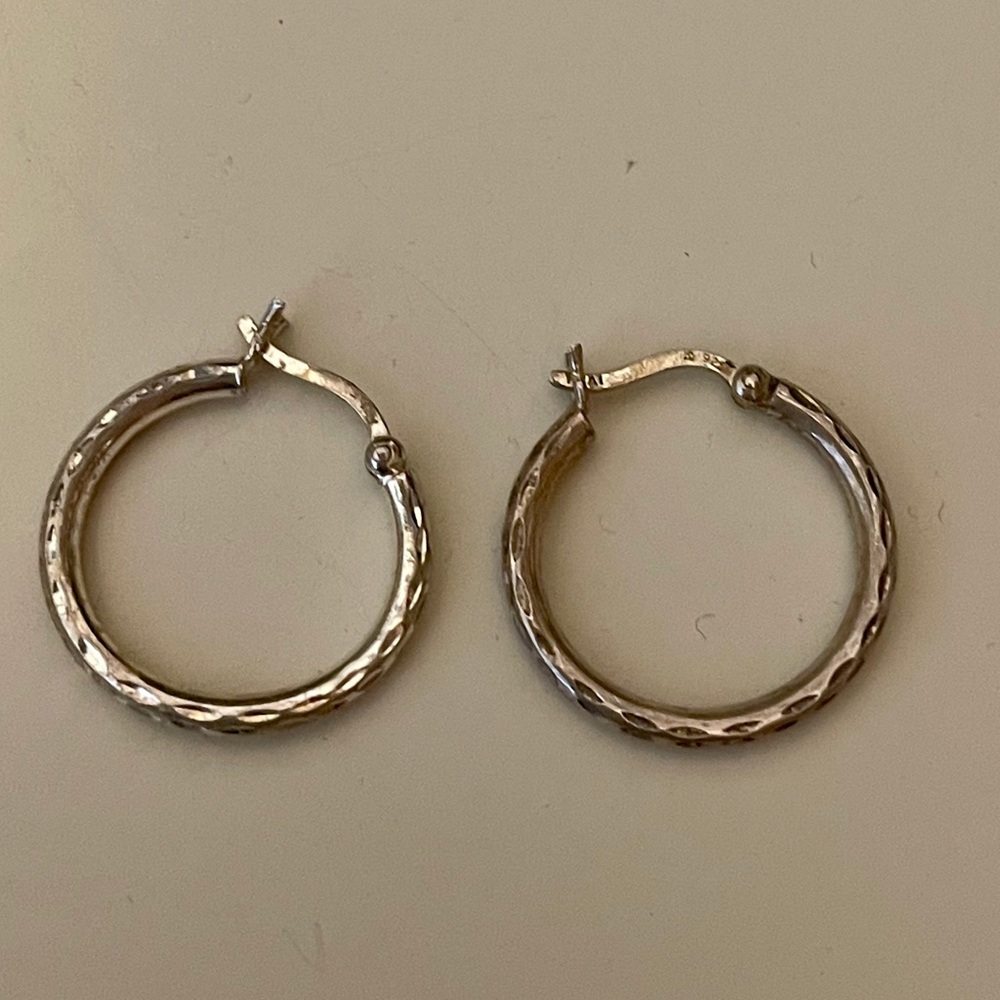 Vintage Silver Hoop Earrings * Diamond Cut